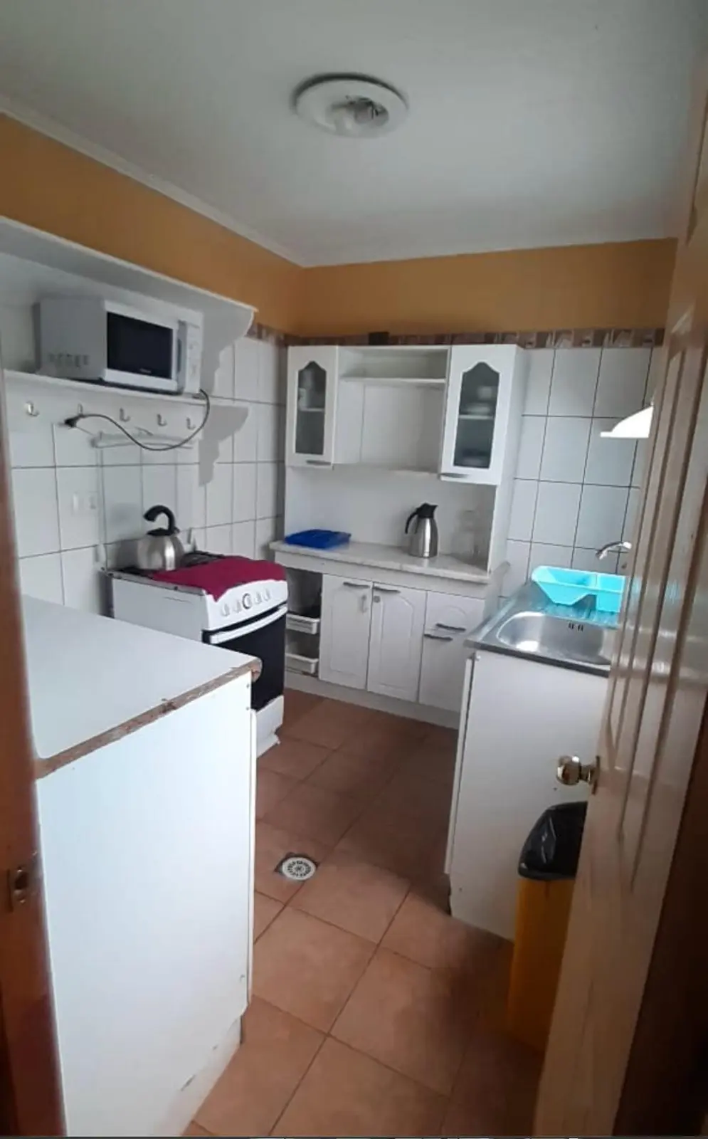 Cocina equipada del departamento