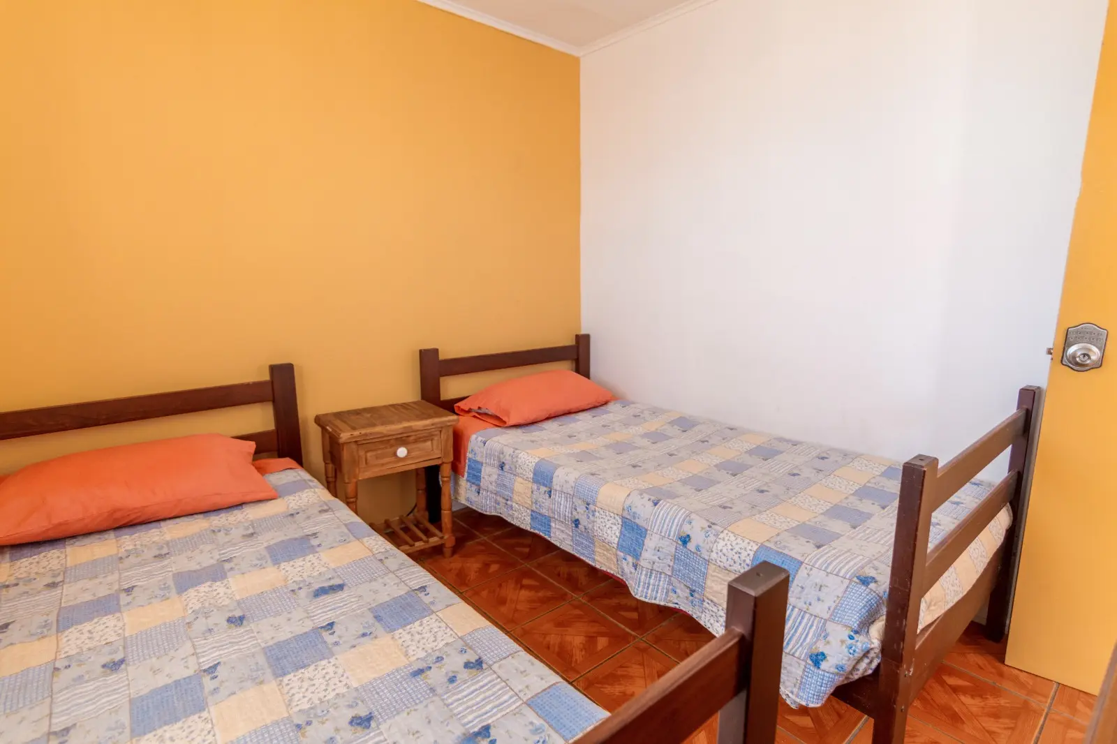 Habitación doble con baño privado en Hostal El Descanso, Antofagasta